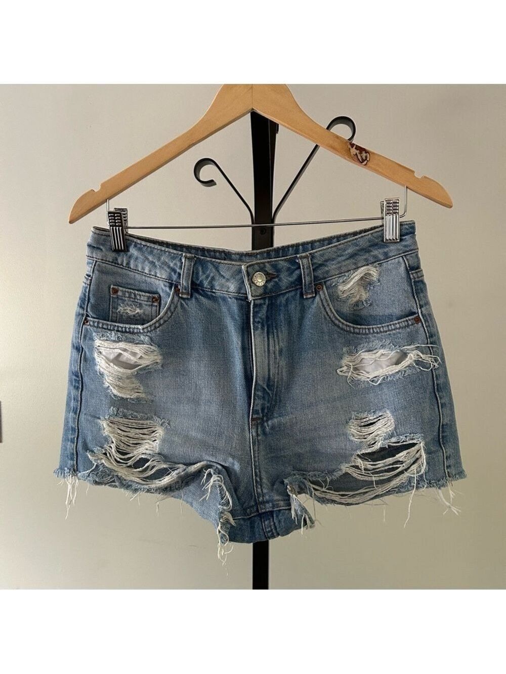 Topshop Moto Mom Distressed Denim Shorts, Size 10 / USA 6.